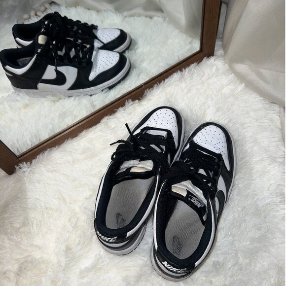 Nike Panda Dunk - Picture 5 of 8